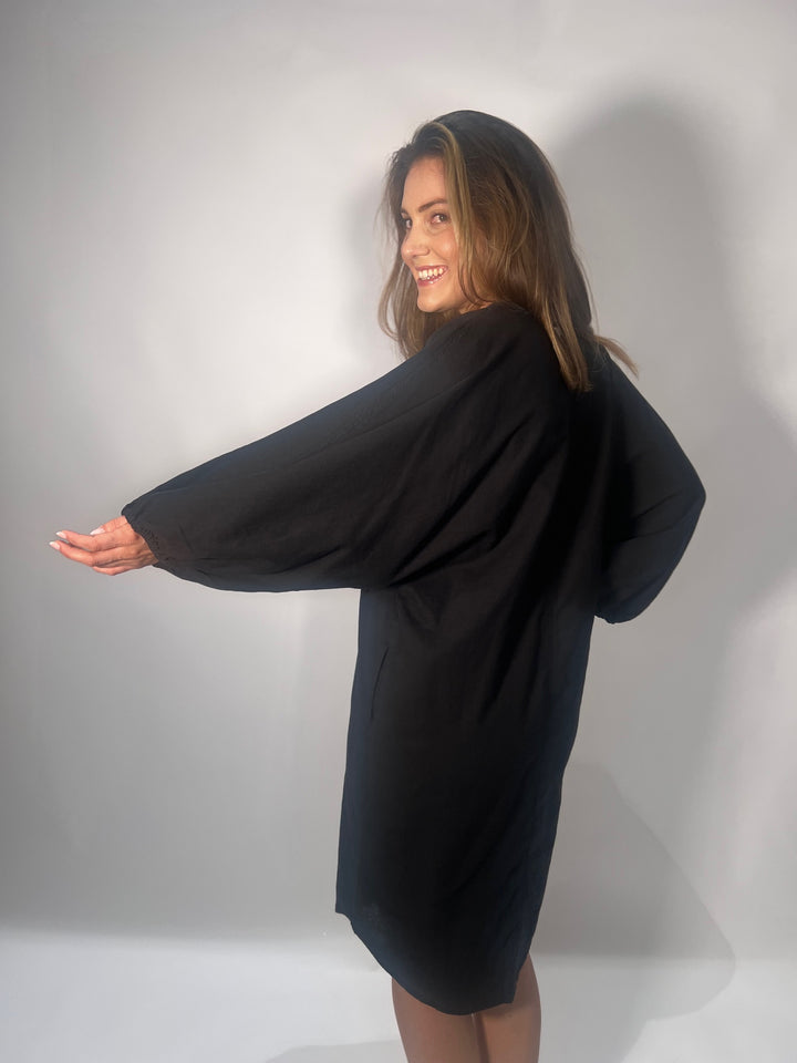 Kleid mit Fledermausärmel