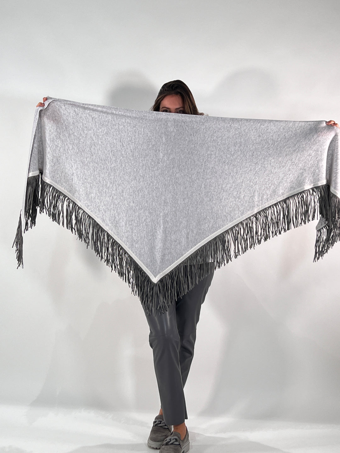 Dreieckstuch mit Lederfransen Vegan