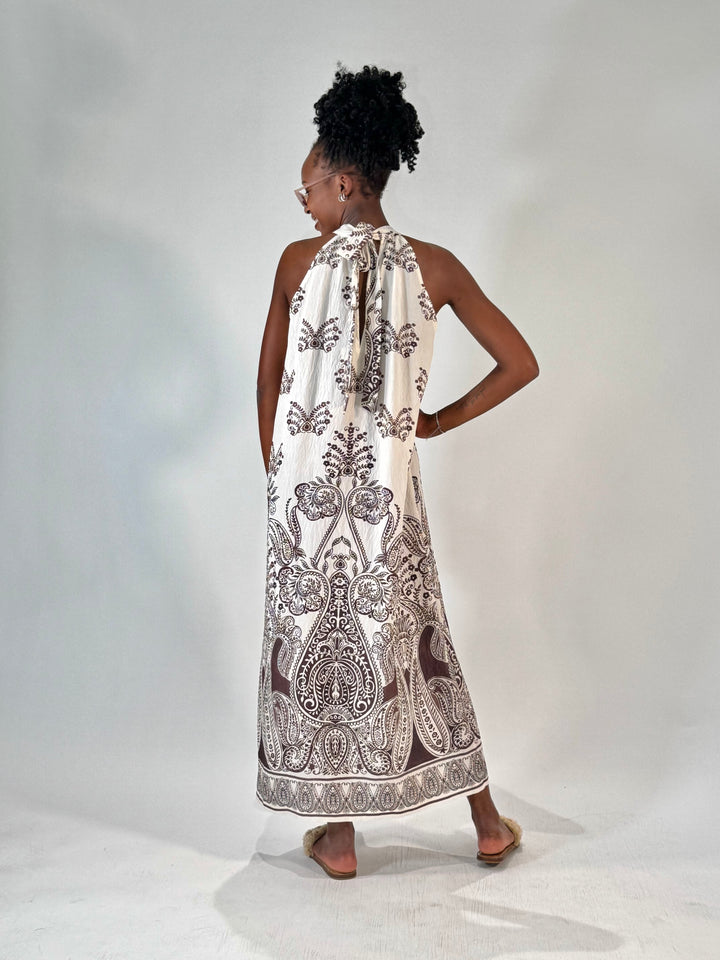 Maxi-Kleid mit Neckholder im Boho-Style