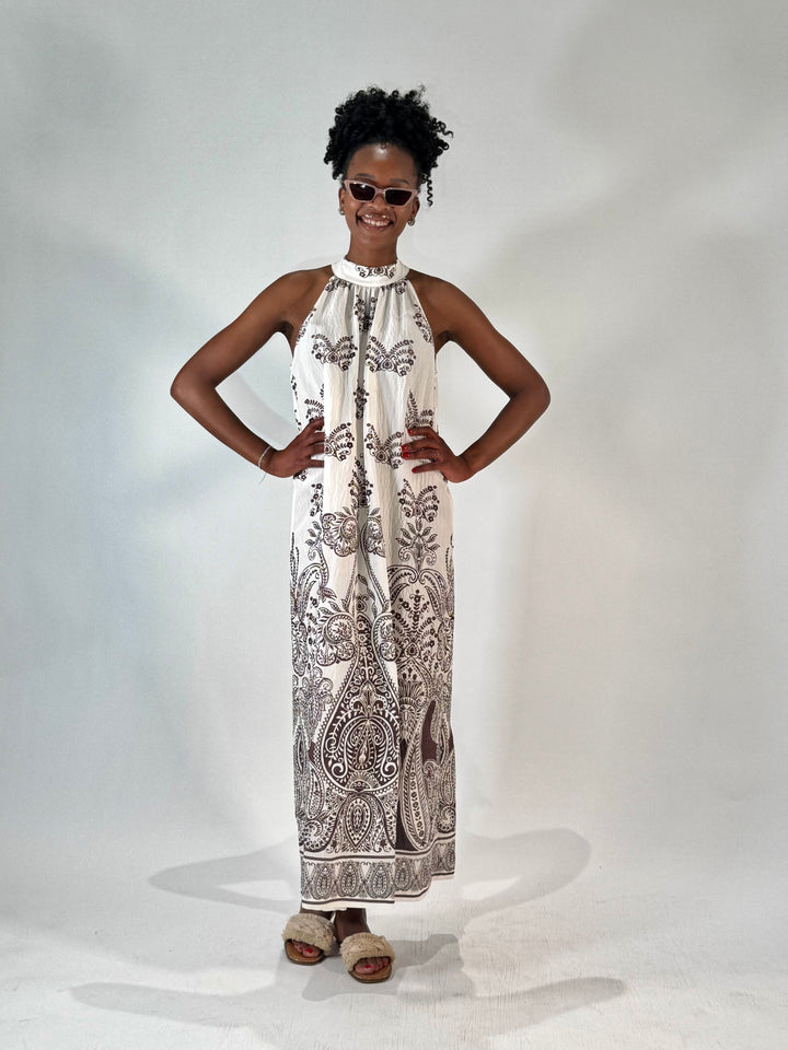 Maxi-Kleid mit Neckholder im Boho-Style