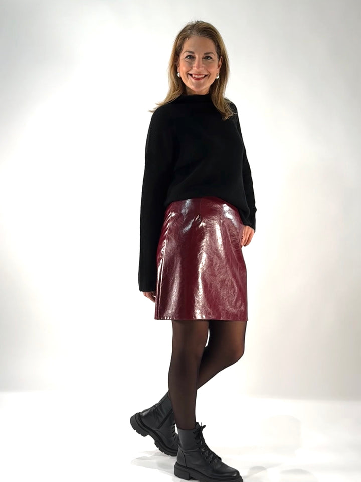 Minirock in Lackleder-Optik