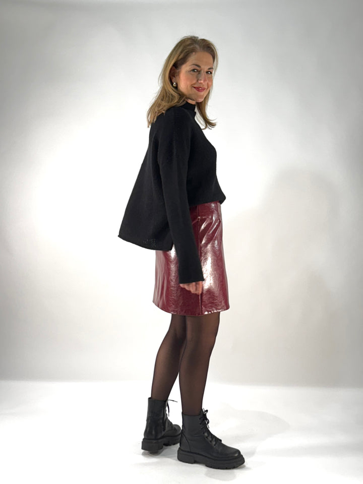 Minirock in Lackleder-Optik