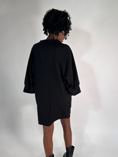 Kleid im Egg Shape