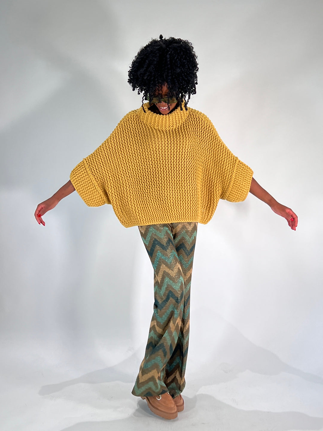 Poncho-Pulli im Linksstrick