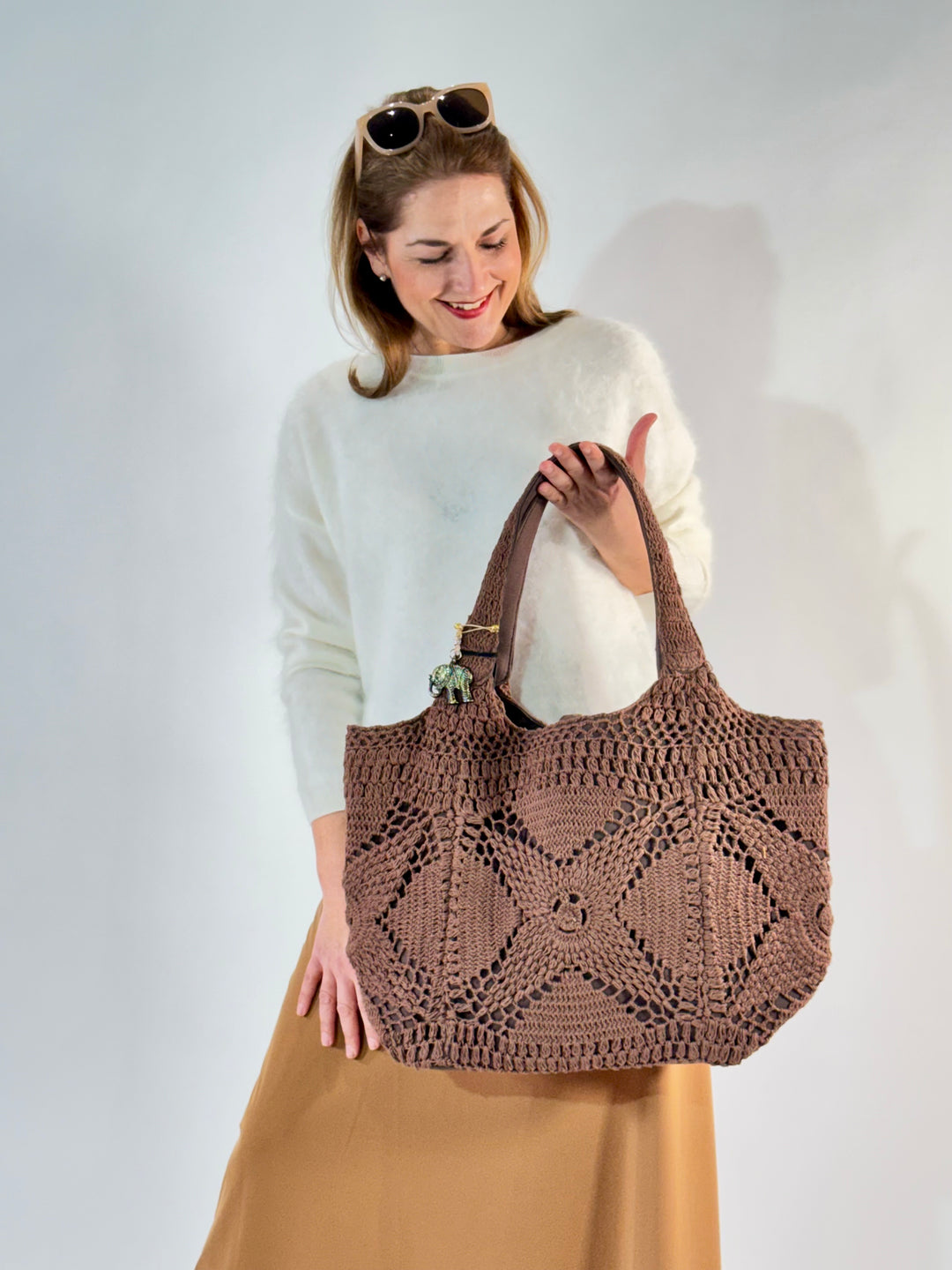Beuteltasche Cheyenne im Häkel-Design