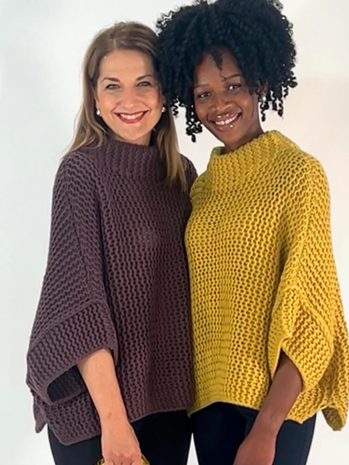 Poncho-Pulli im Linksstrick