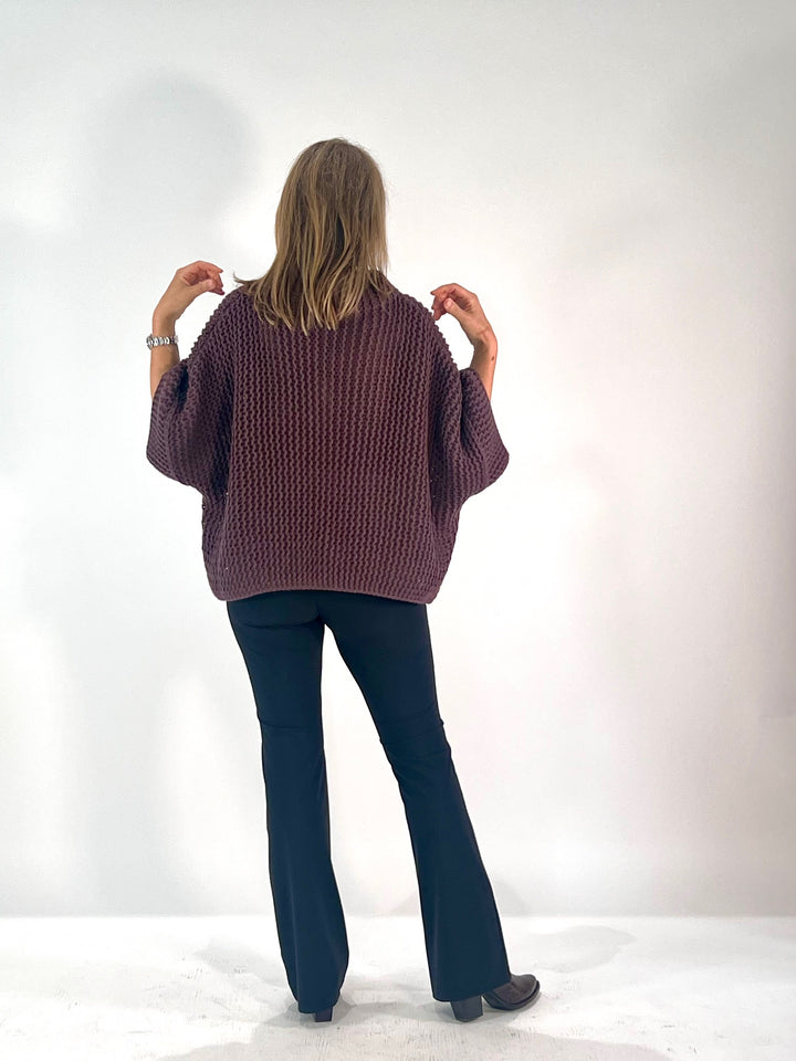 Poncho-Pulli im Linksstrick