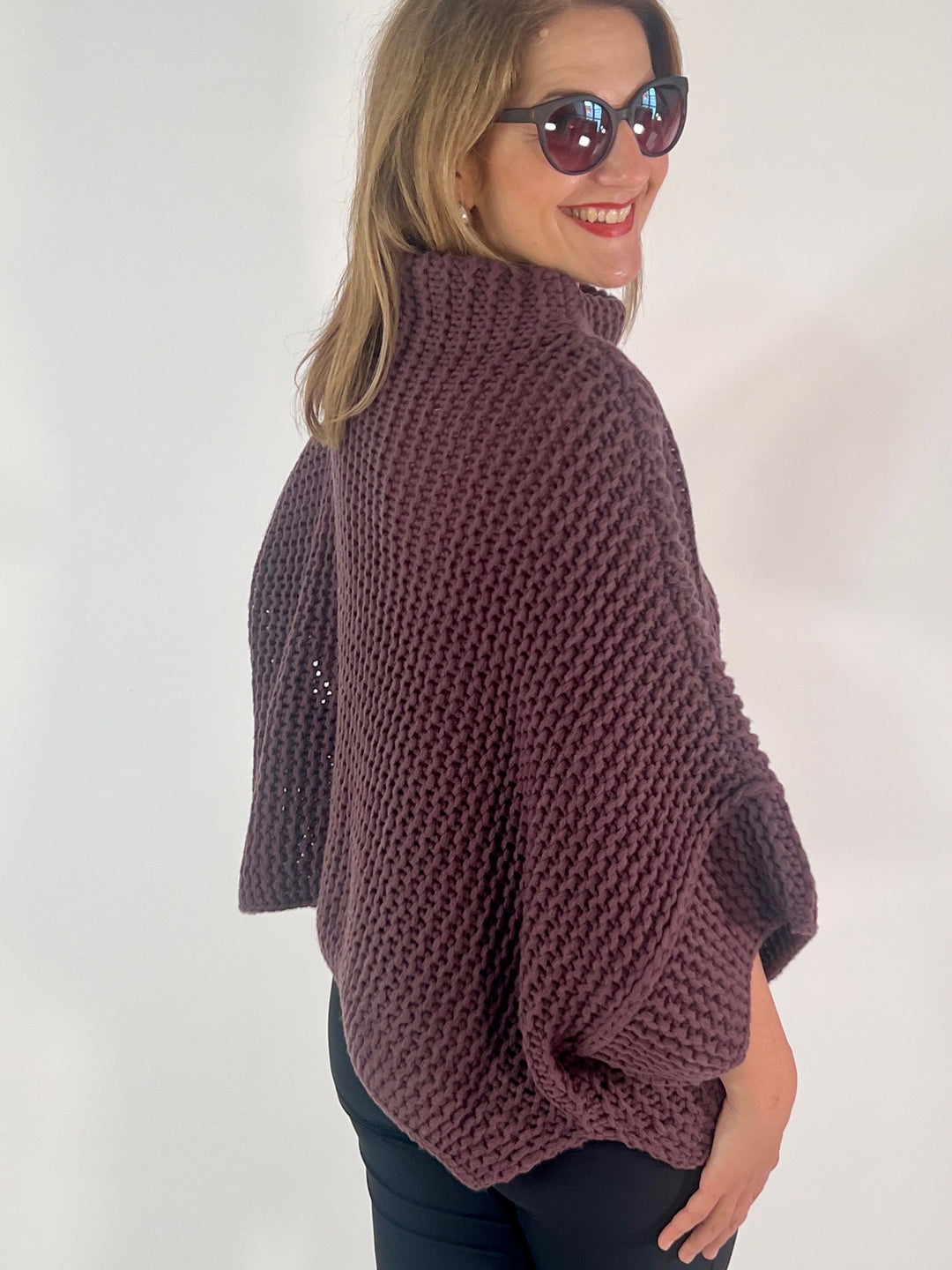 Poncho-Pulli im Linksstrick