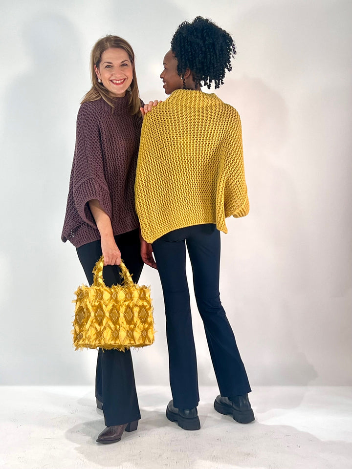 Poncho-Pulli im Linksstrick
