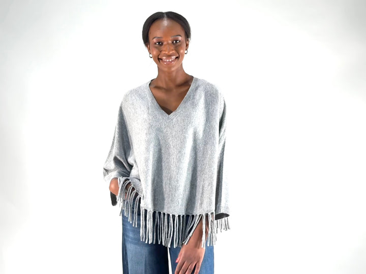 V-Neck Poncho mit Arm
