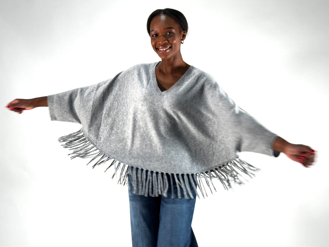 V-Neck Poncho mit Arm