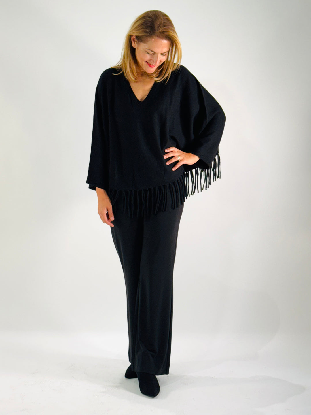 V-Neck Poncho mit Arm