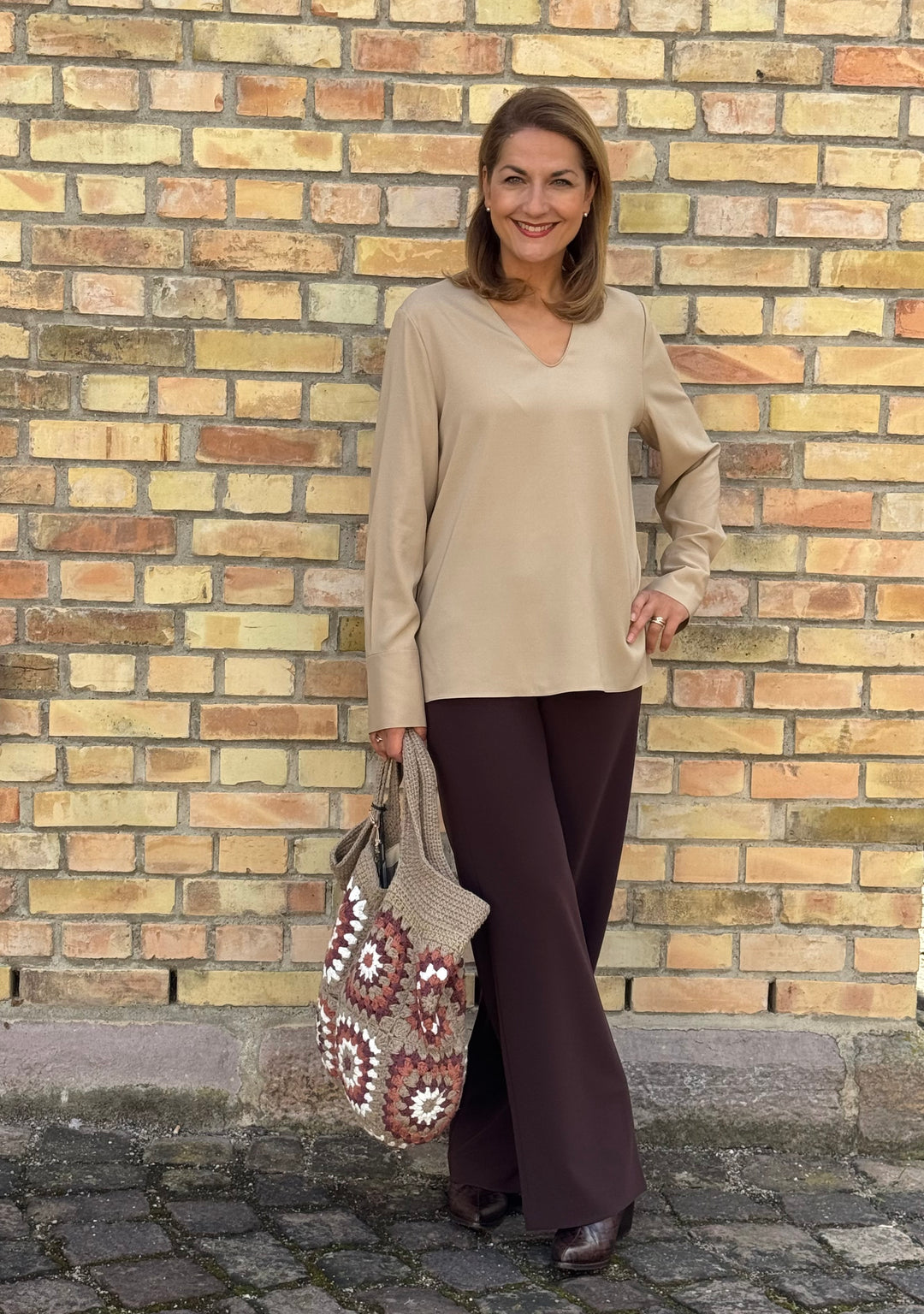 Seidenbluse mit V-Ausschnitt
