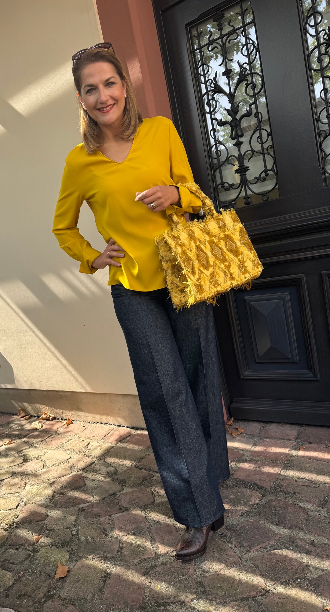 Seidenbluse mit V-Ausschnitt