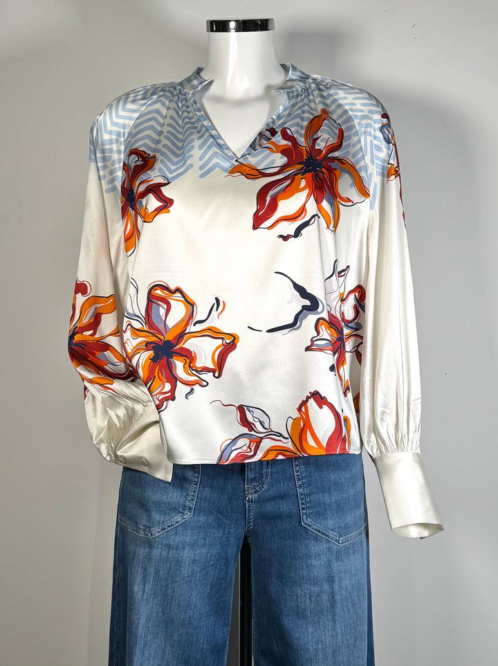 Seidenbluse mit V-Schlitz und Ballonarm