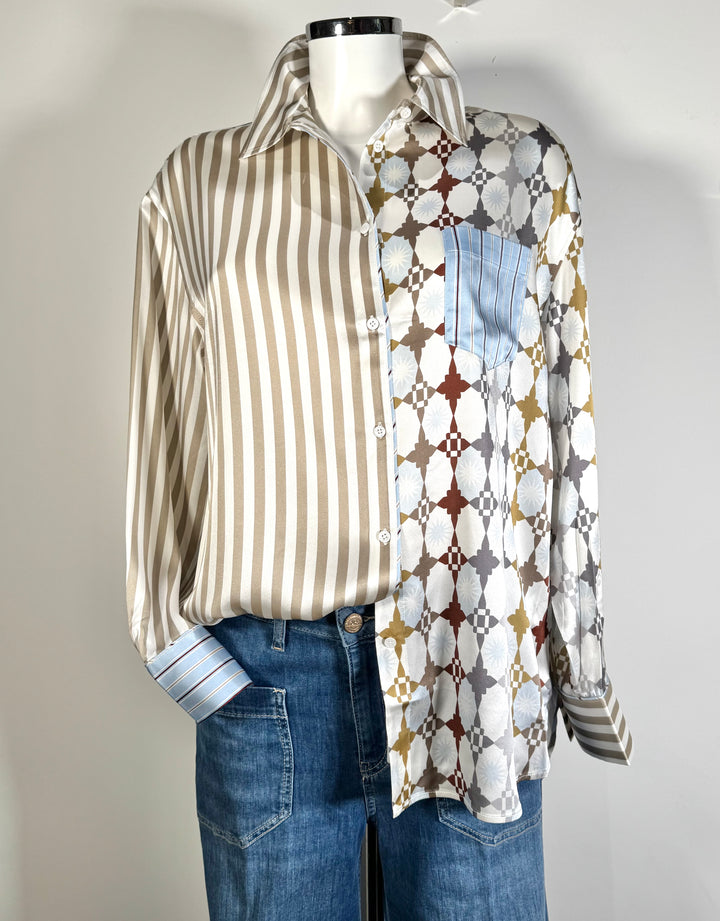 Seiden-Hemdbluse im Multiprint