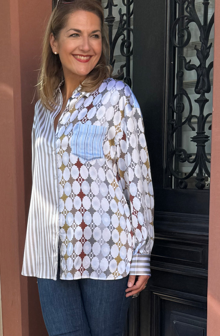 Seiden-Hemdbluse im Multiprint
