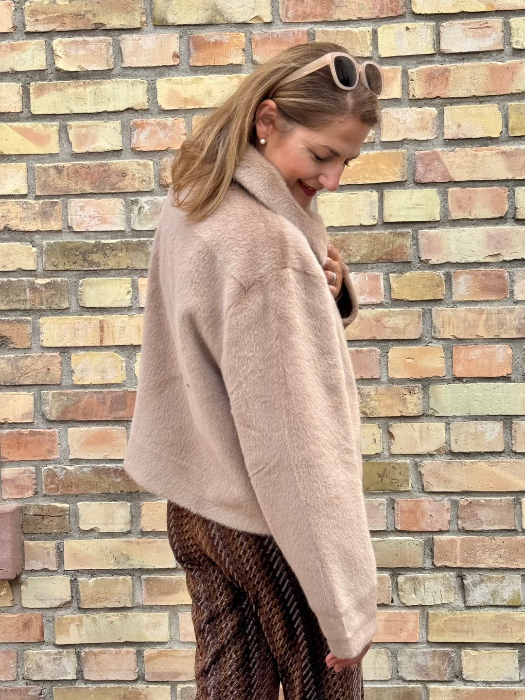 Kurze Jacke Faux Fur