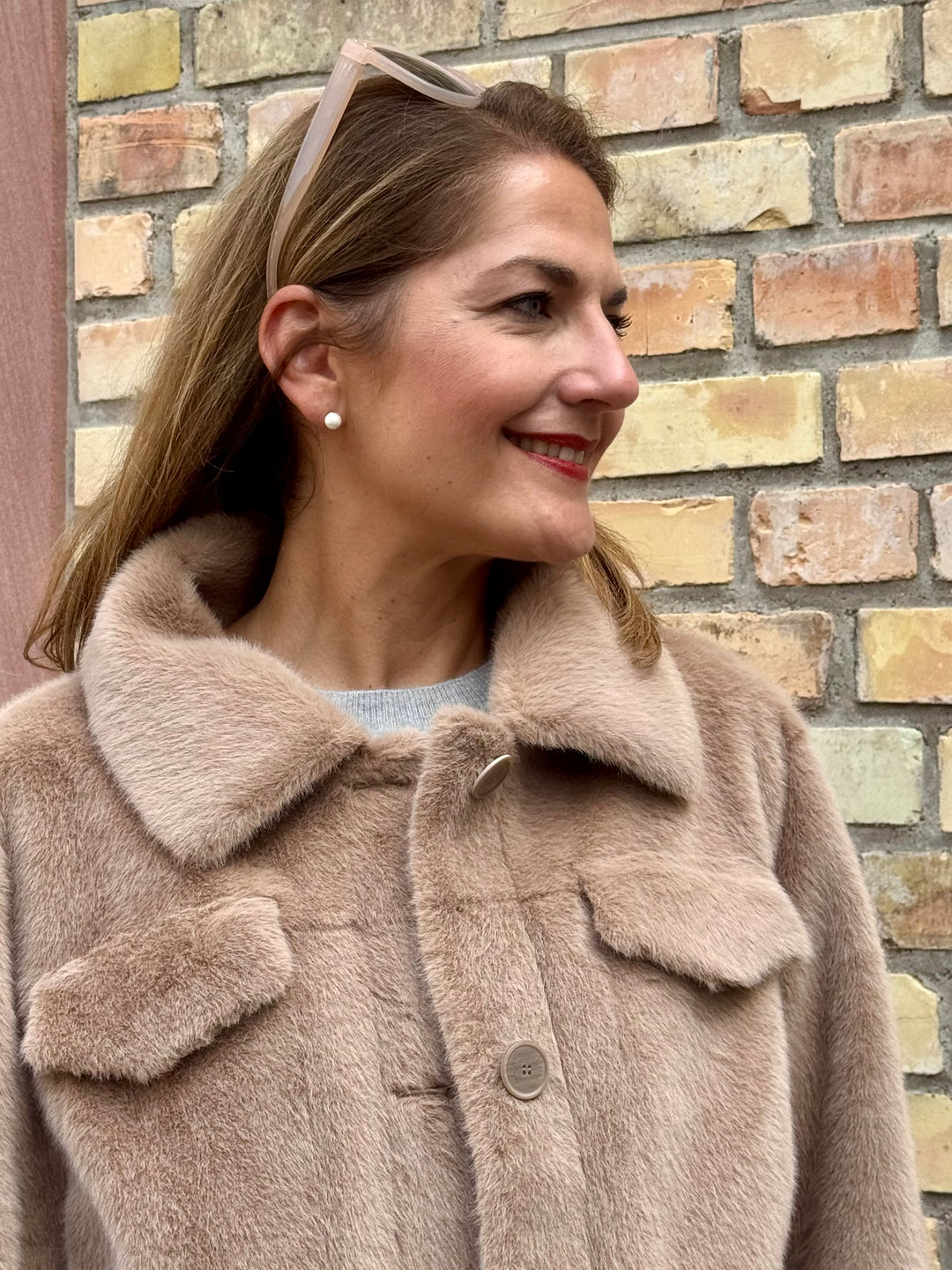 Kurze Jacke Faux Fur