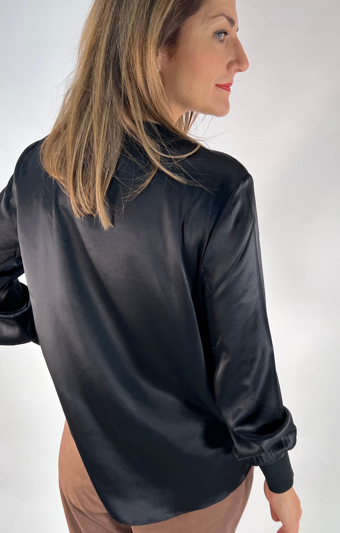 Seidenbluse Shiny mit Strickbündchen