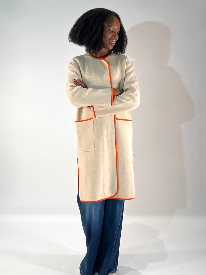 Strickcardigan mit Kontrastabschlüssen