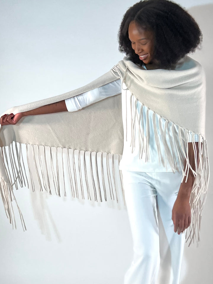 Dreieckstuch mit langen Fransen Uni