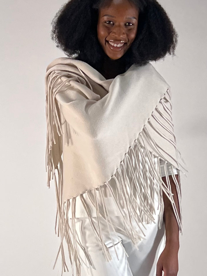 Dreieckstuch mit langen Fransen Uni