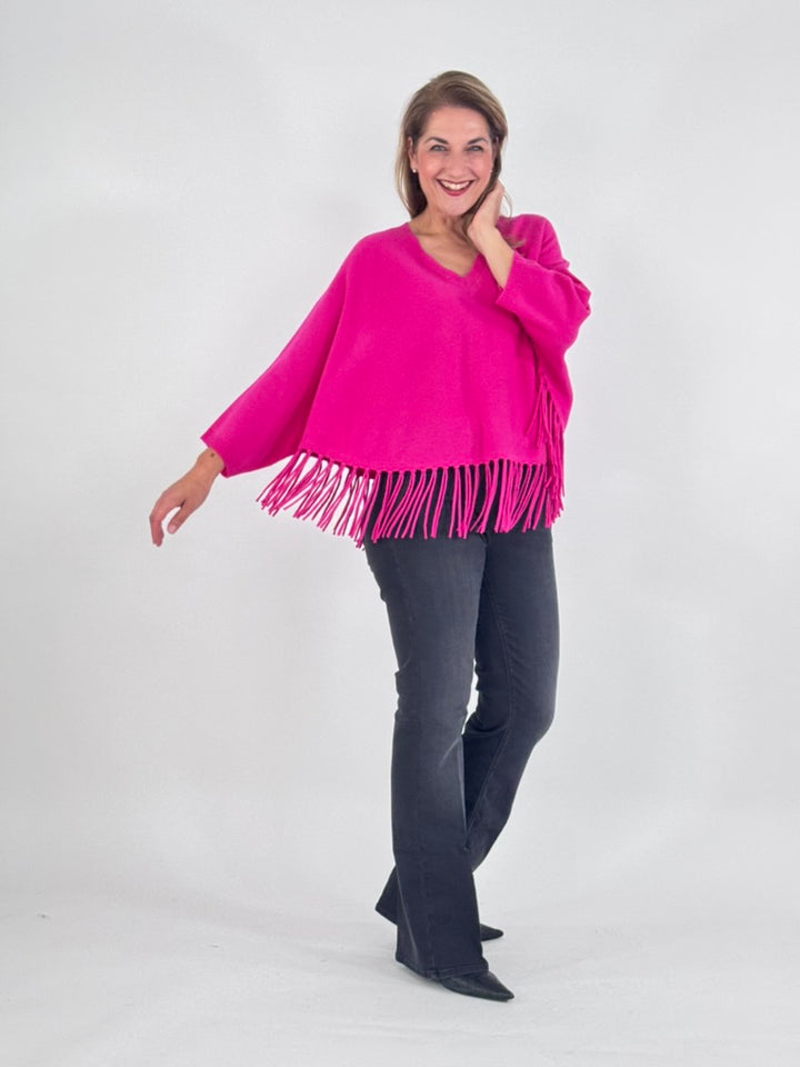 Poncho mit Arm und Fransen