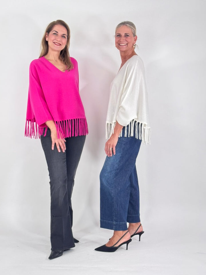 Poncho mit Arm und Fransen