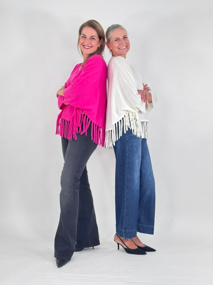 Poncho mit Arm und Fransen