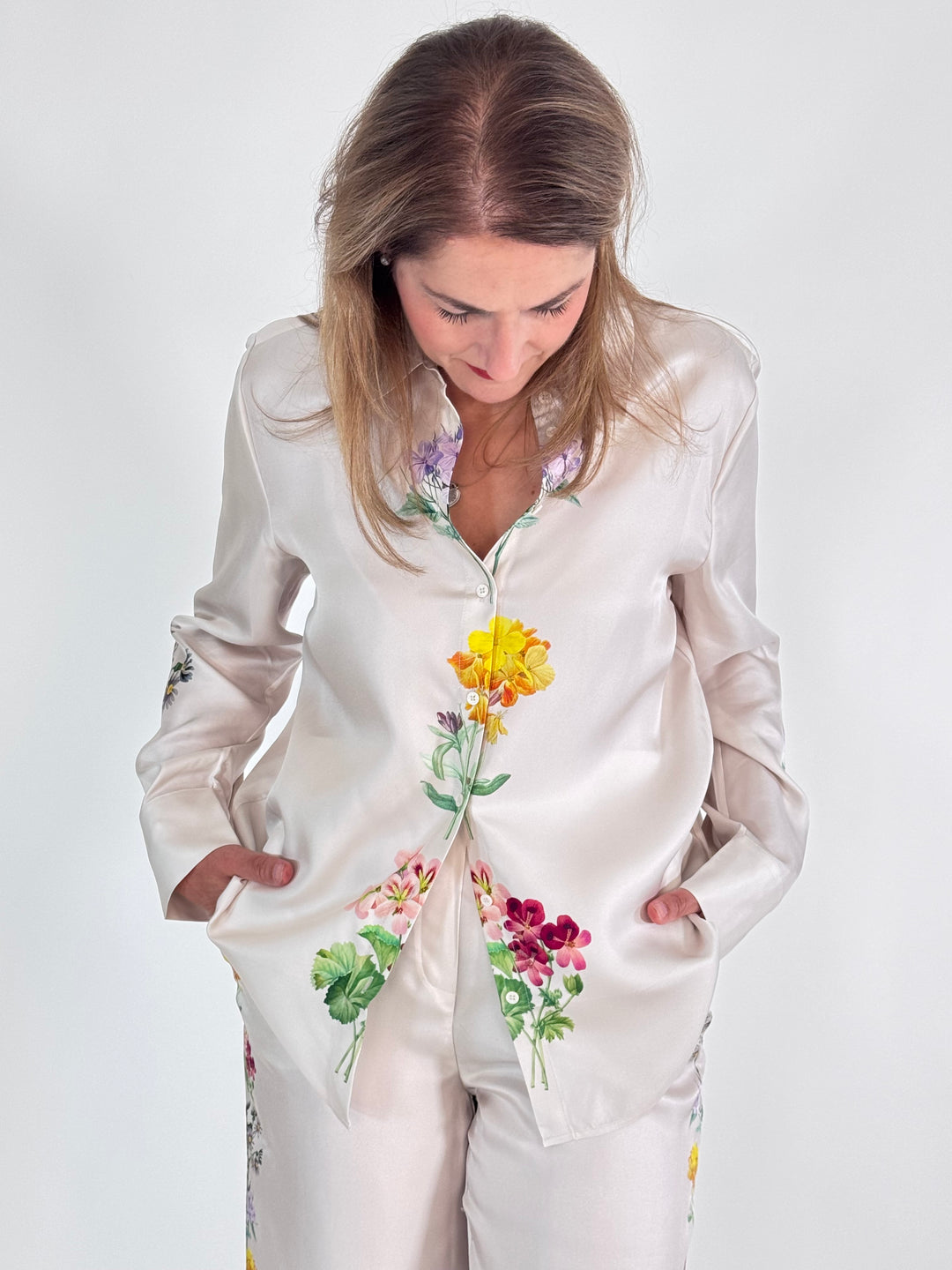 Elegante Seidenbluse mit Blütenprint