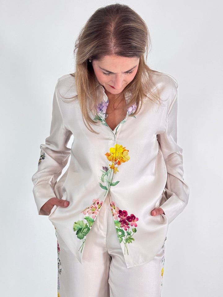 Elegante Seidenbluse mit Blütenprint