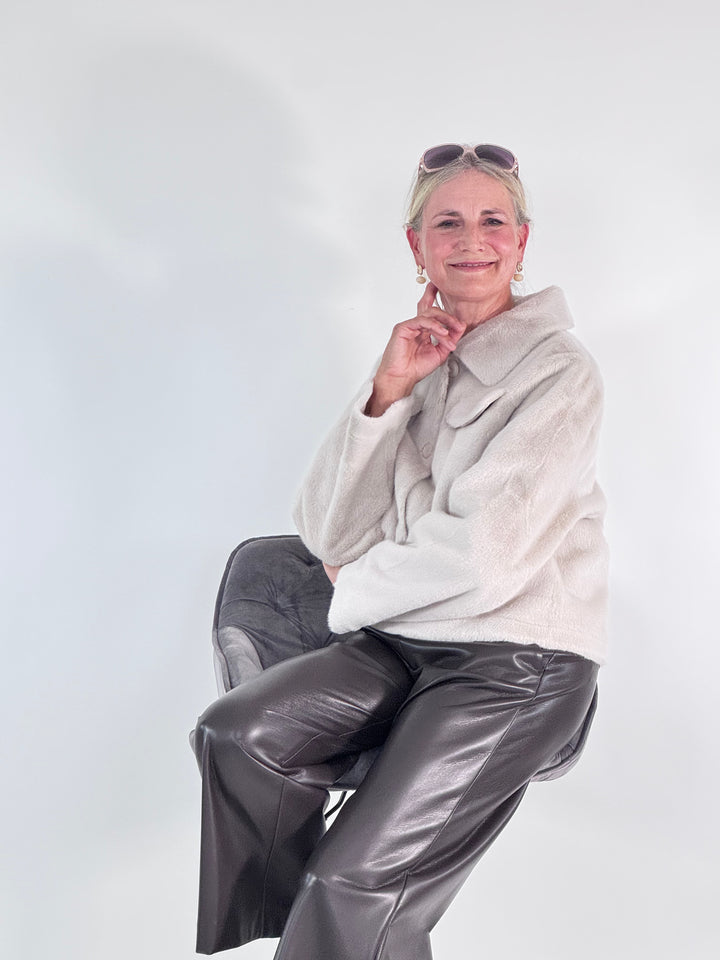 Kurze Jacke Julia - Faux Fur