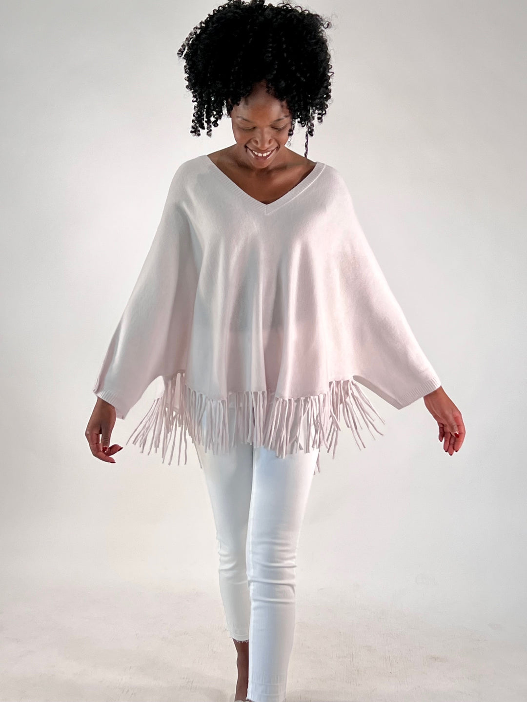 V-Neck Poncho mit Arm