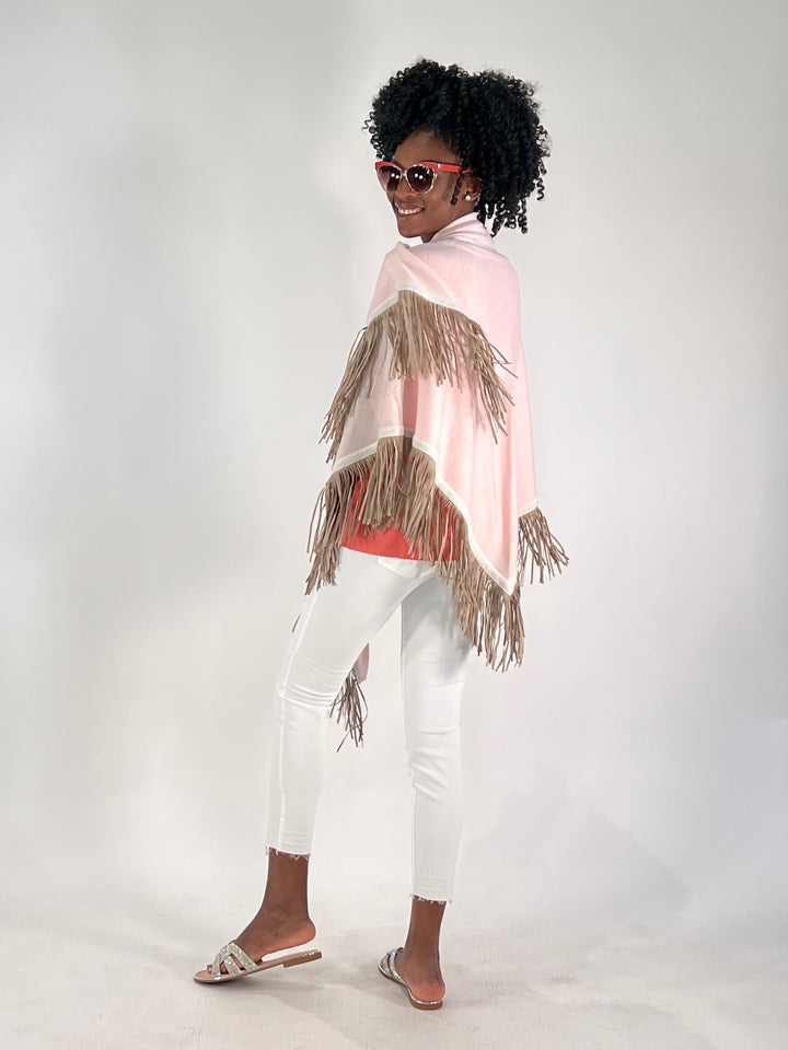 Triangular scarf with leather fringes