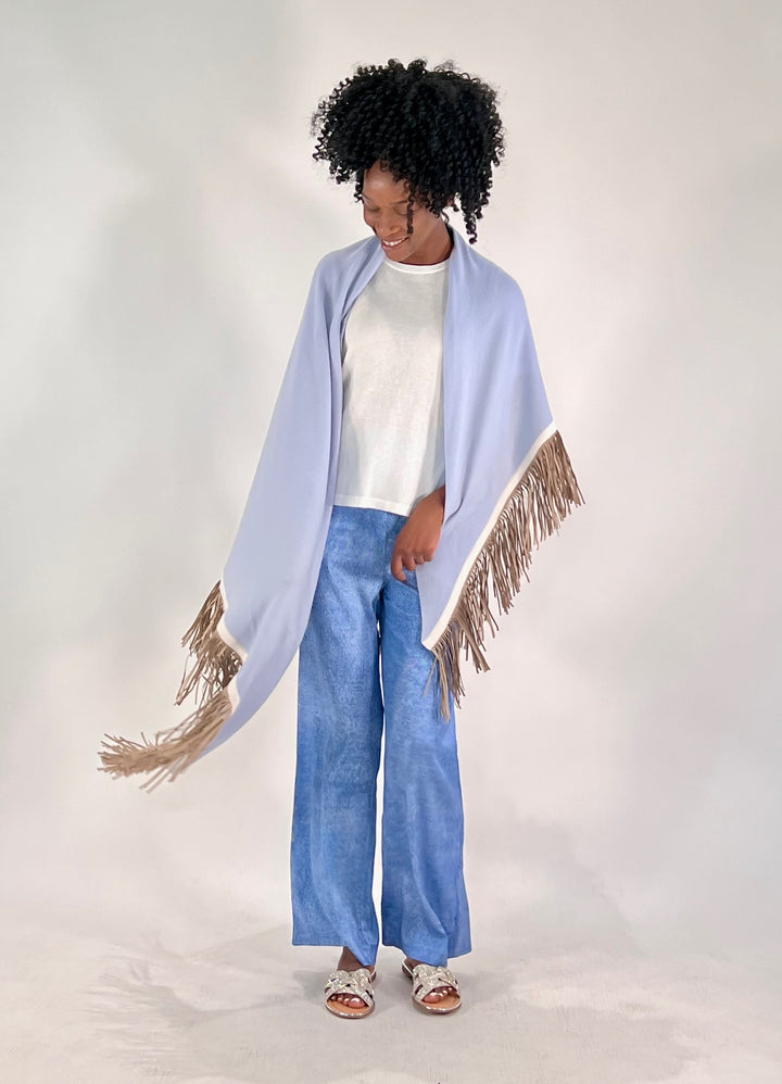 Triangular scarf with leather fringes