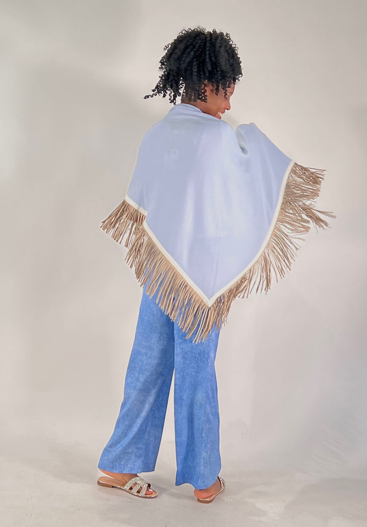 Triangular scarf with leather fringes
