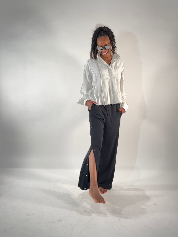 Sweat-Hose Hylo mit seitlicher Knopfleiste