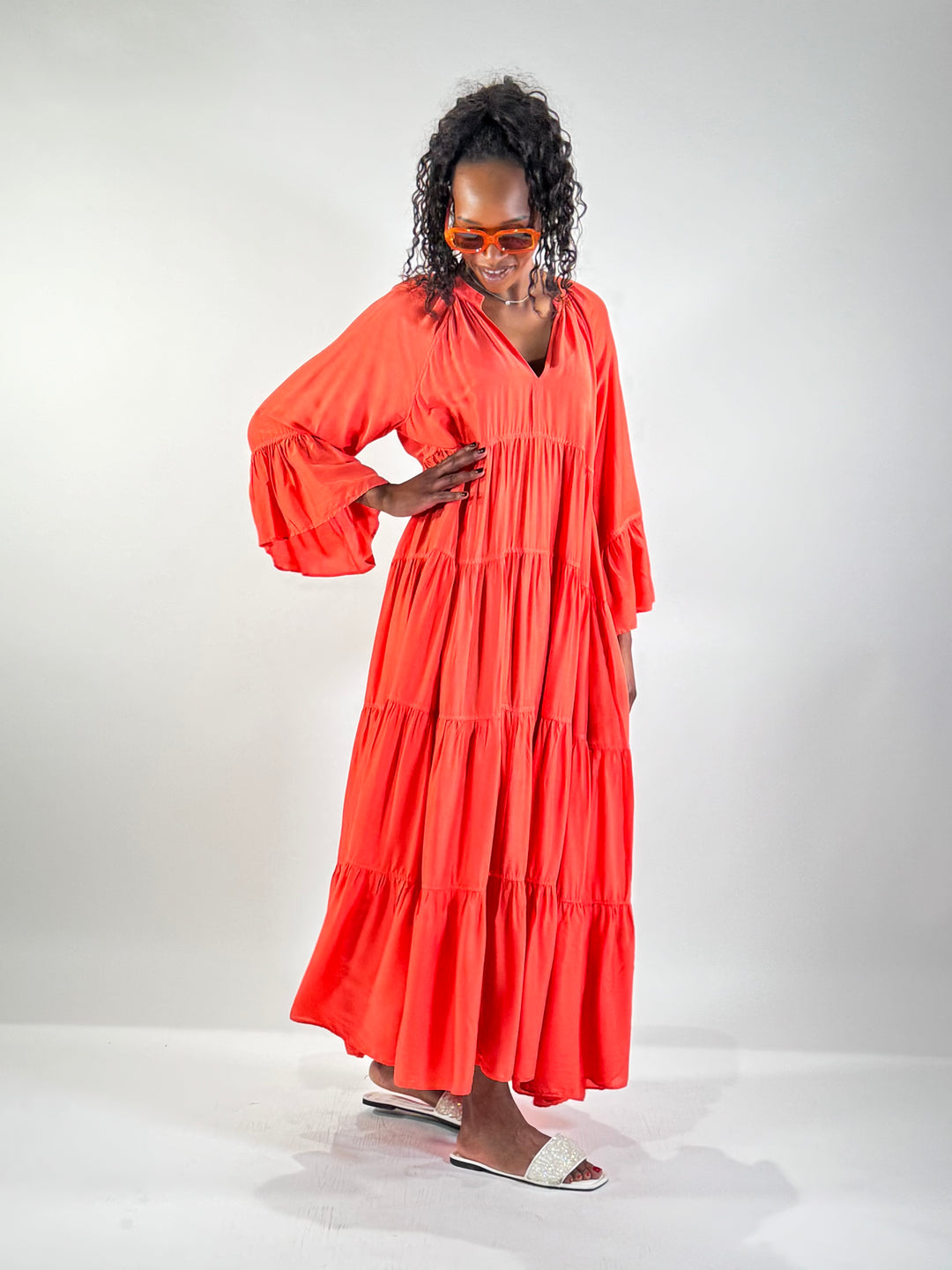 Maxi-Stufen-Kleid mit Seide