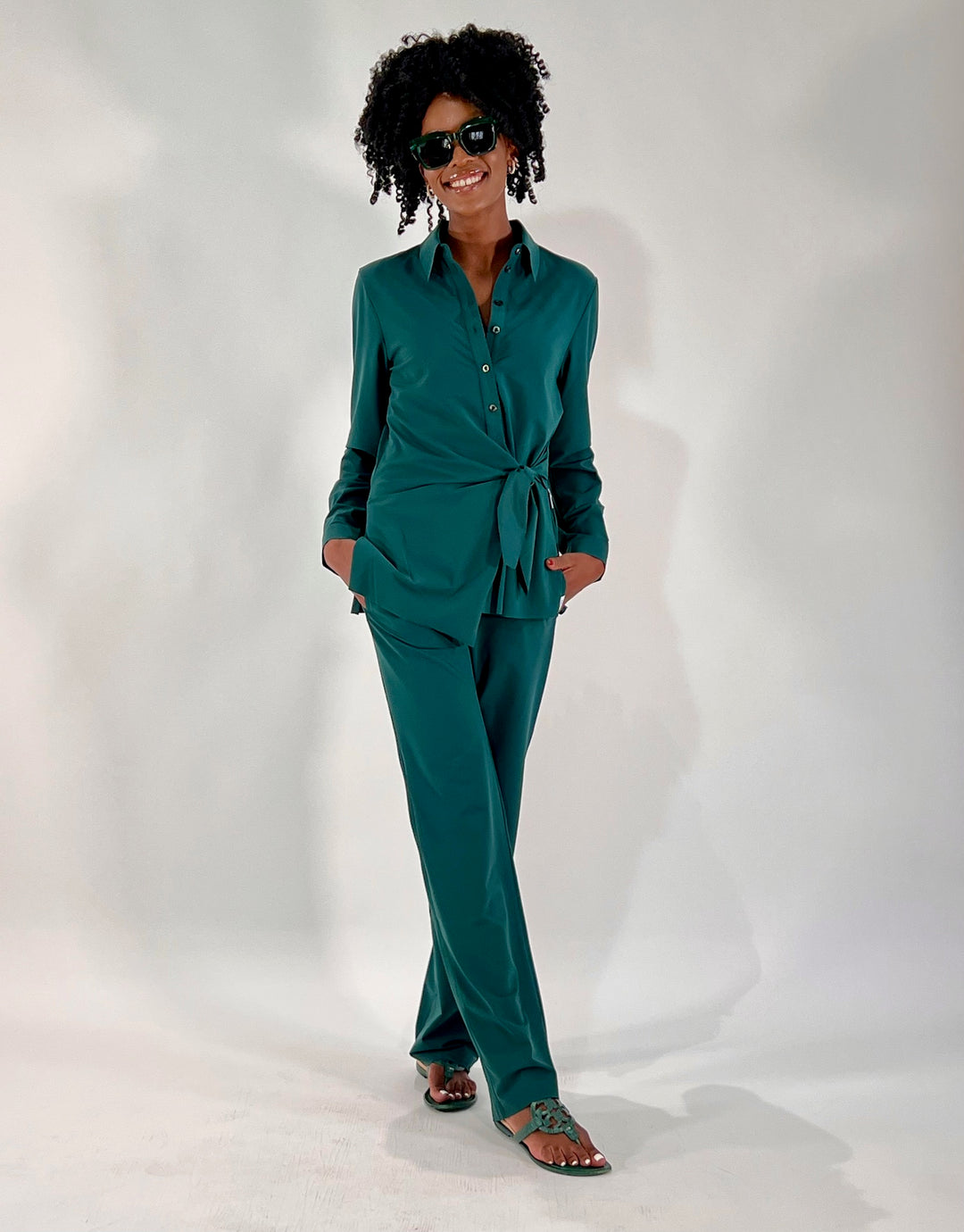 Bluse mit Knotendetail