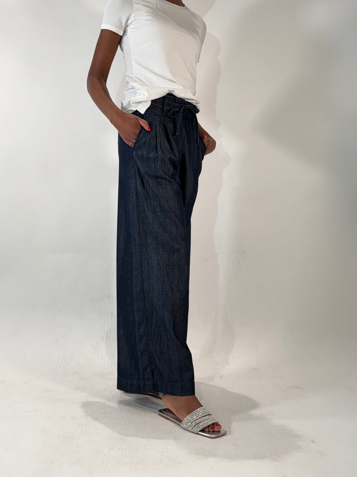 Davina, Light Touch Denim