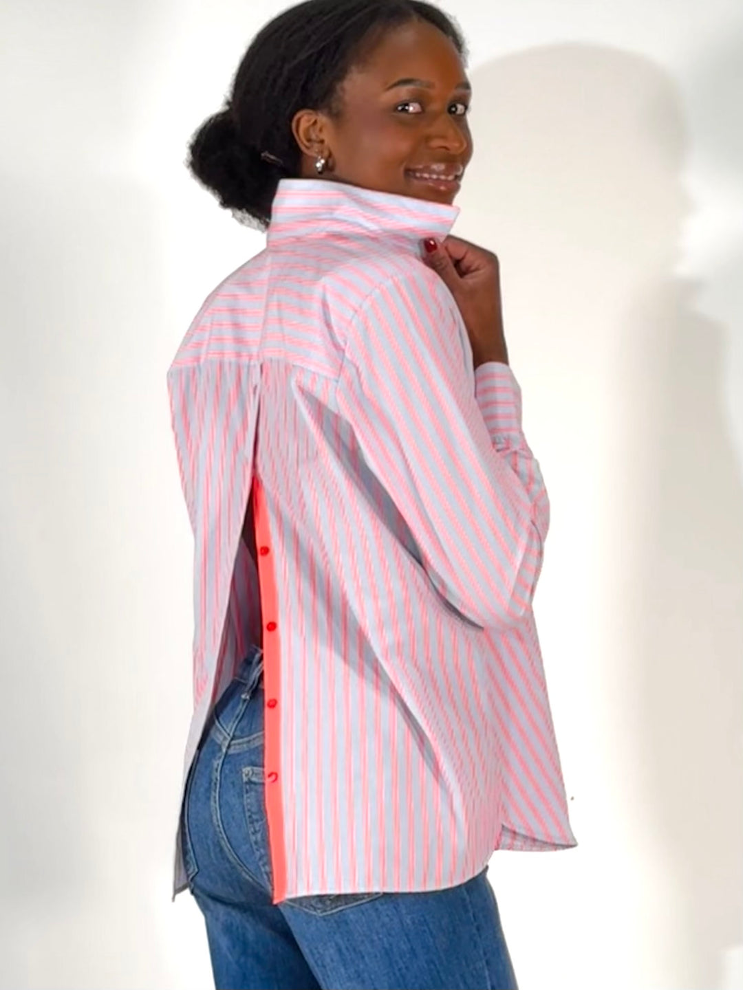 Bluse in Neon Coral Stripe