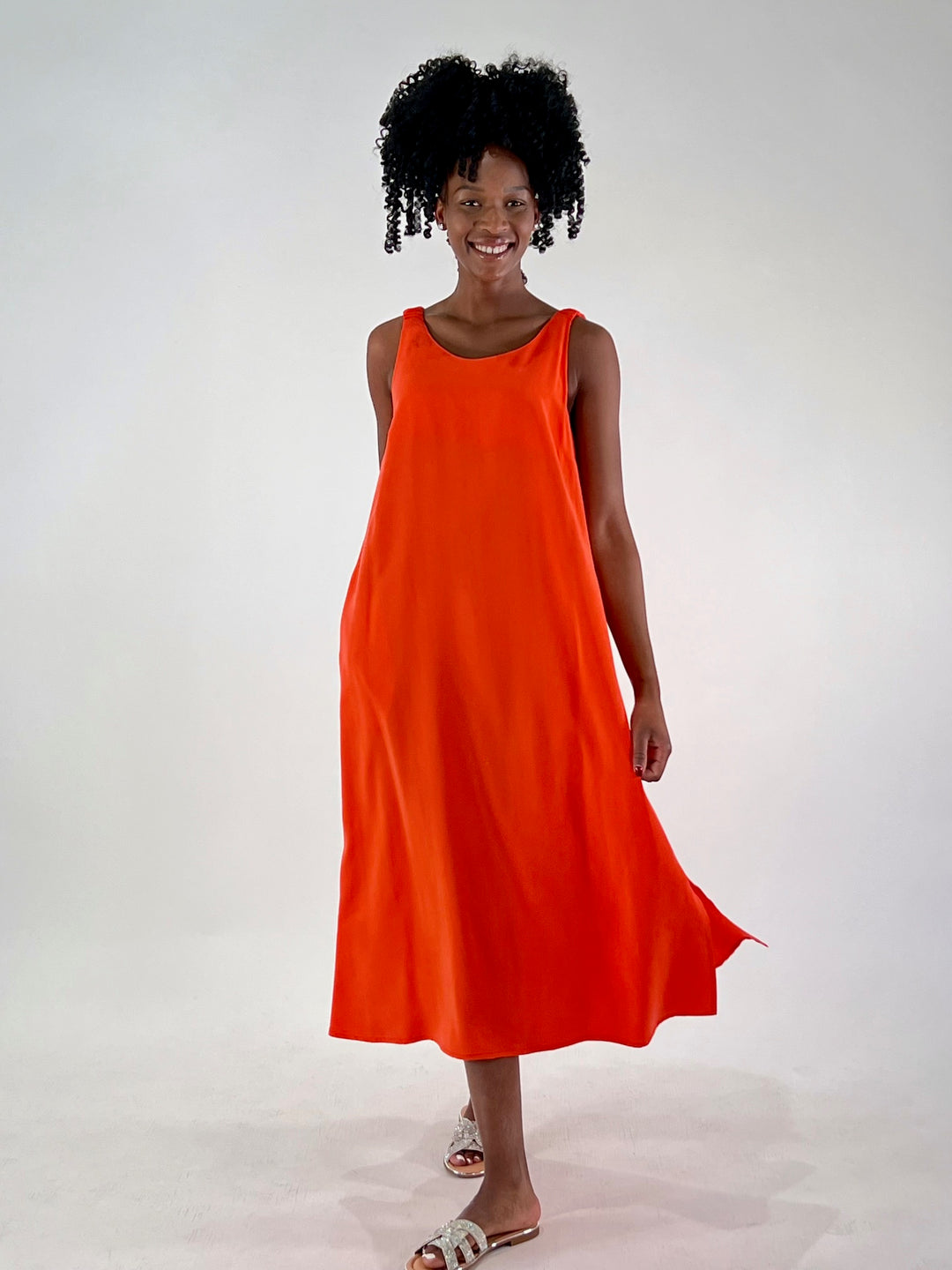 Kleid mit gerafften Trägern