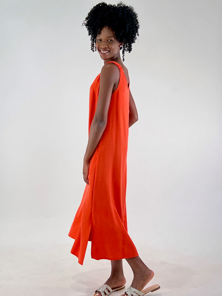 Kleid mit gerafften Trägern