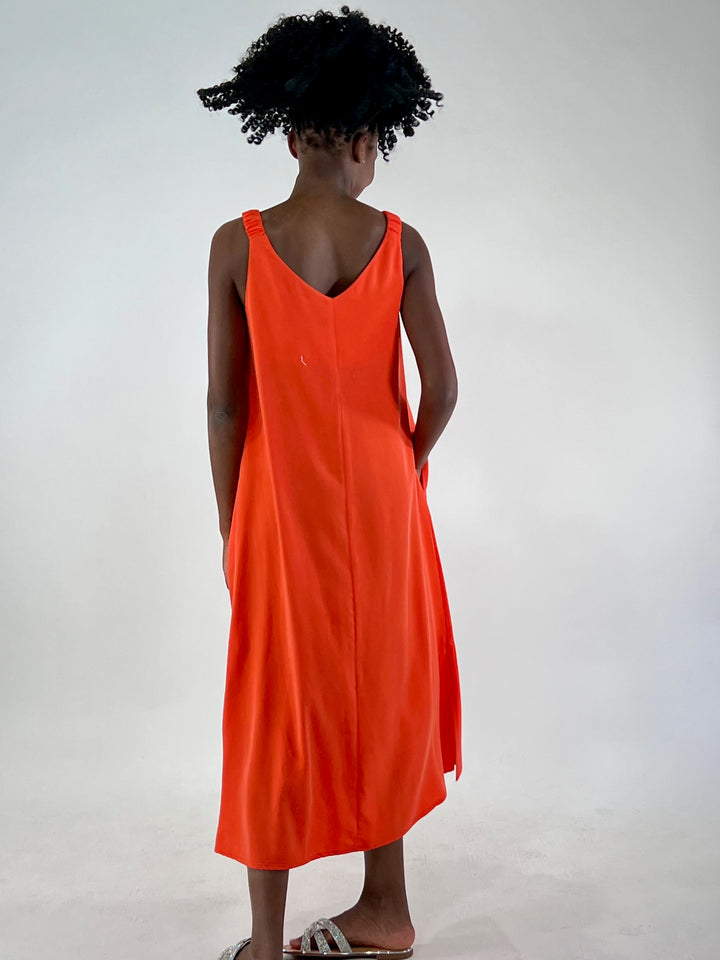 Kleid mit gerafften Trägern