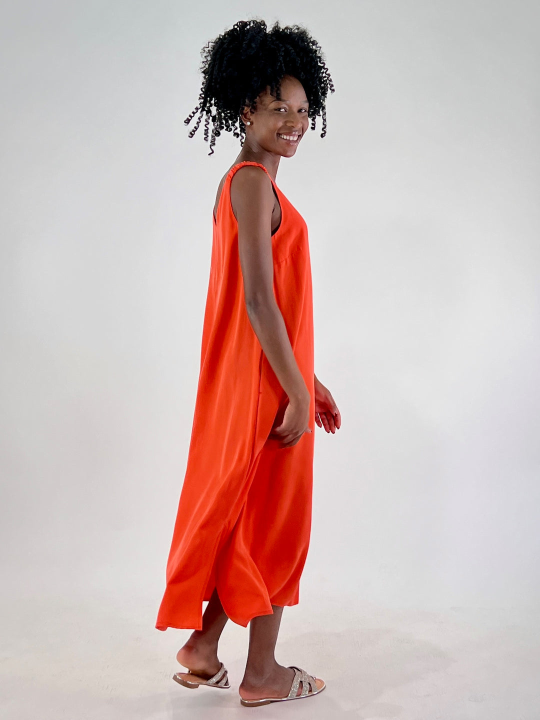 Kleid mit gerafften Trägern