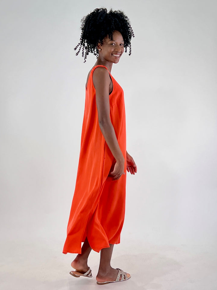 Kleid mit gerafften Trägern