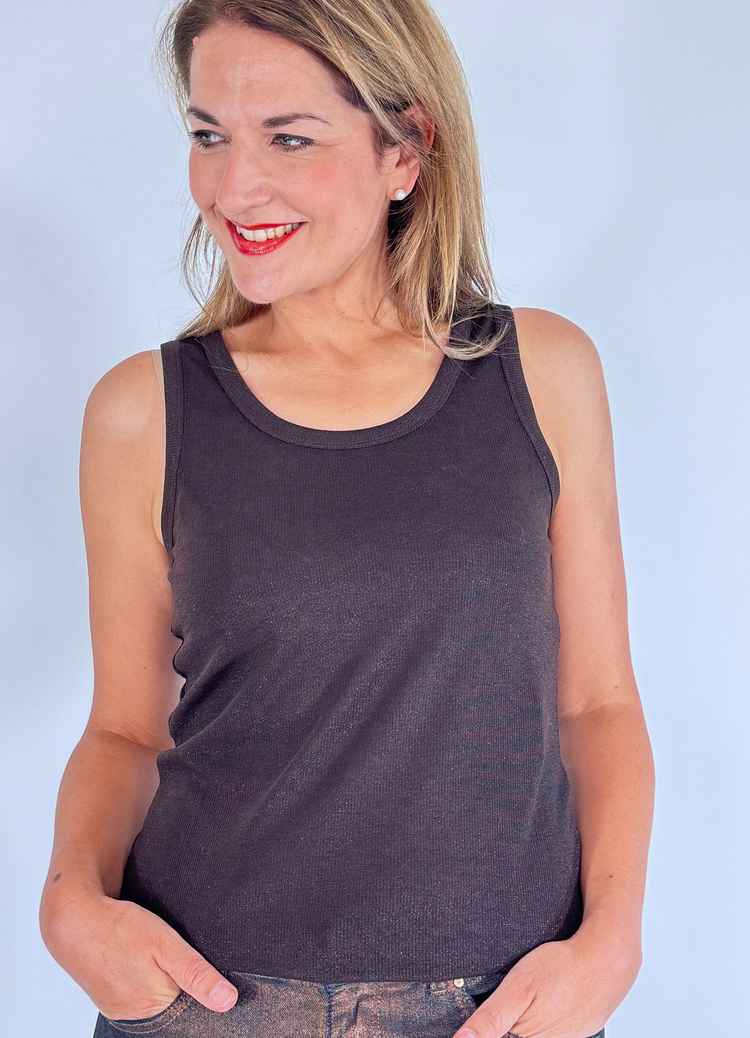 Tanktop in Metallic-Rippstrick