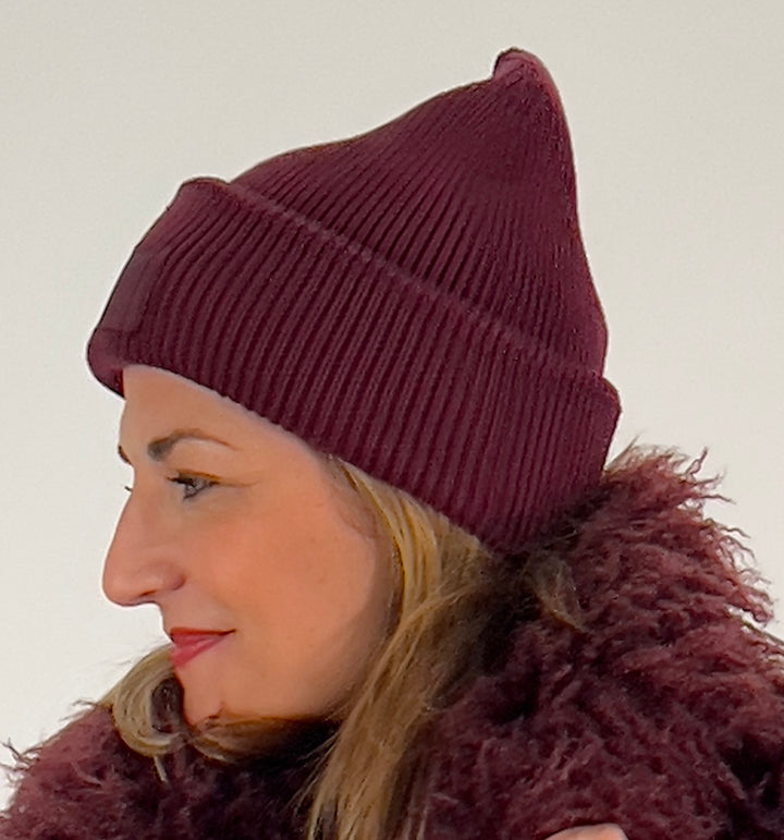 Strick-Mütze mit tonigem Patch