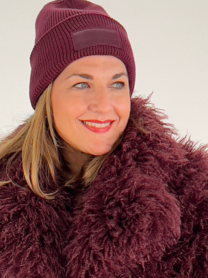 Strick-Mütze mit tonigem Patch